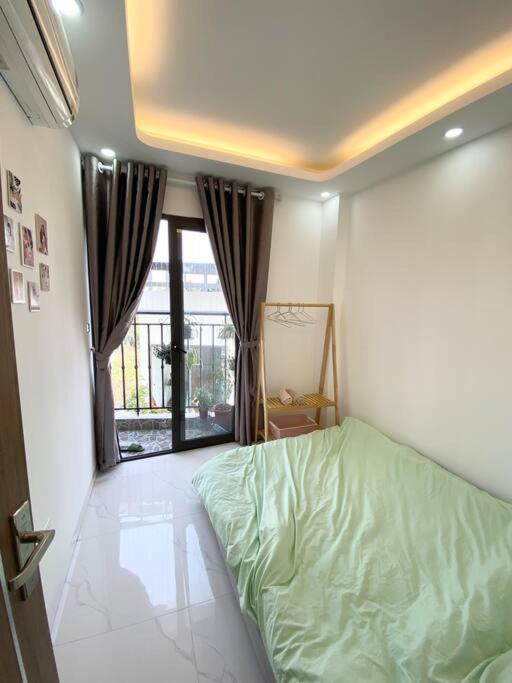 Apartment Cozy W/ 2 Private Br & Free Bike Parking Hanoi
